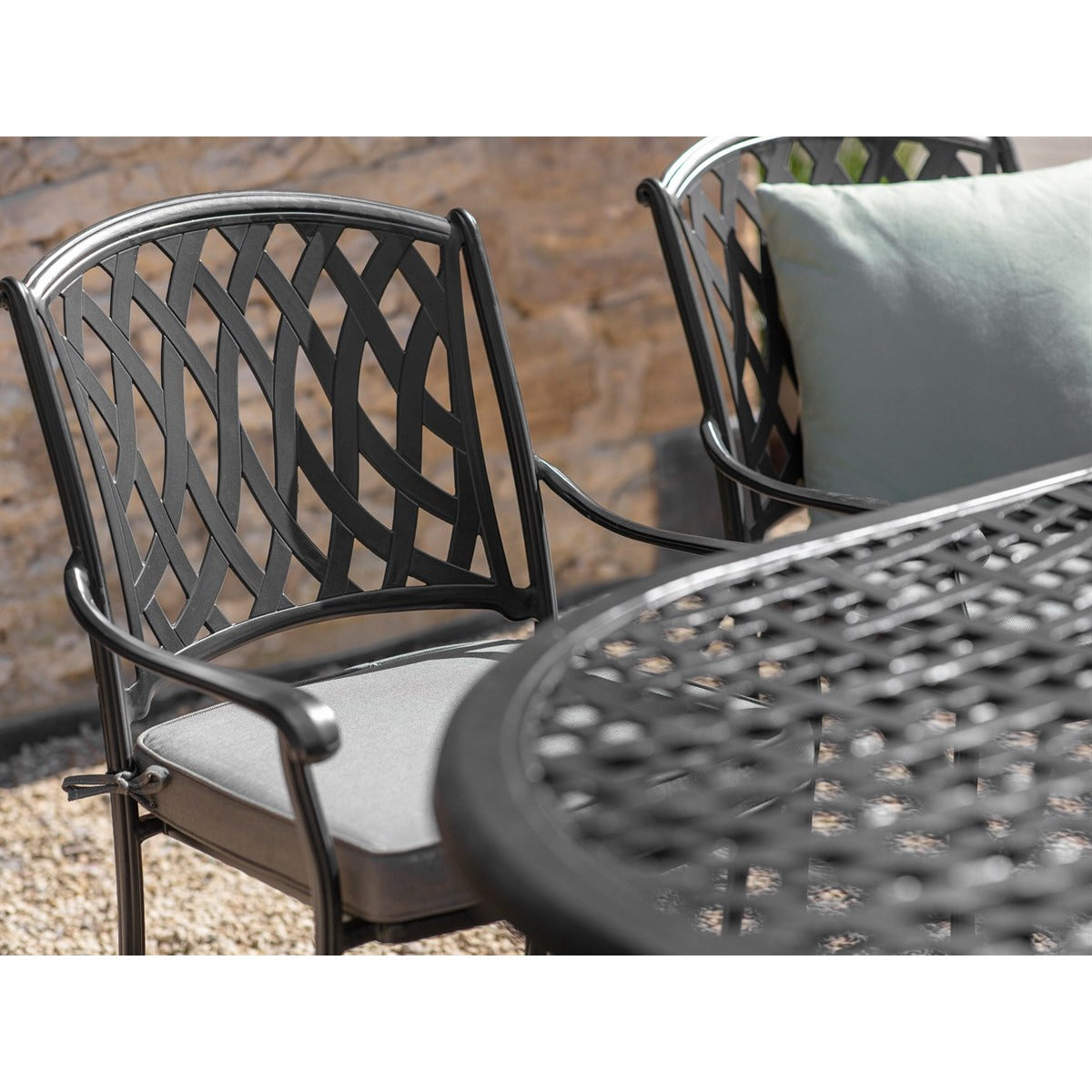 Black Cast Aluminium 6 Seat Elliptical Dining Setgarden