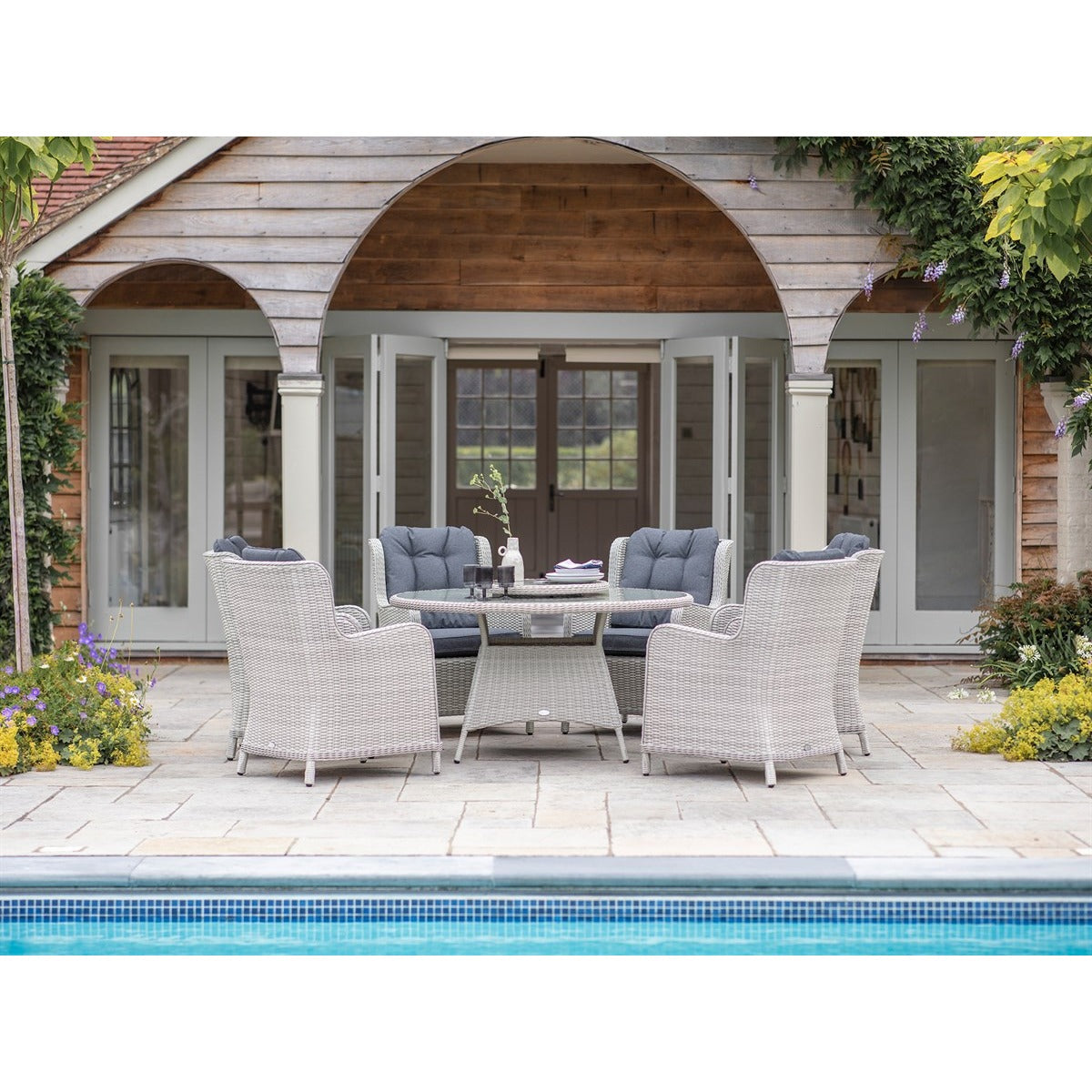 Dove Grey Rattan 6 Seat Round Dining Set with Lazy Susan, Parasol & Basegarden