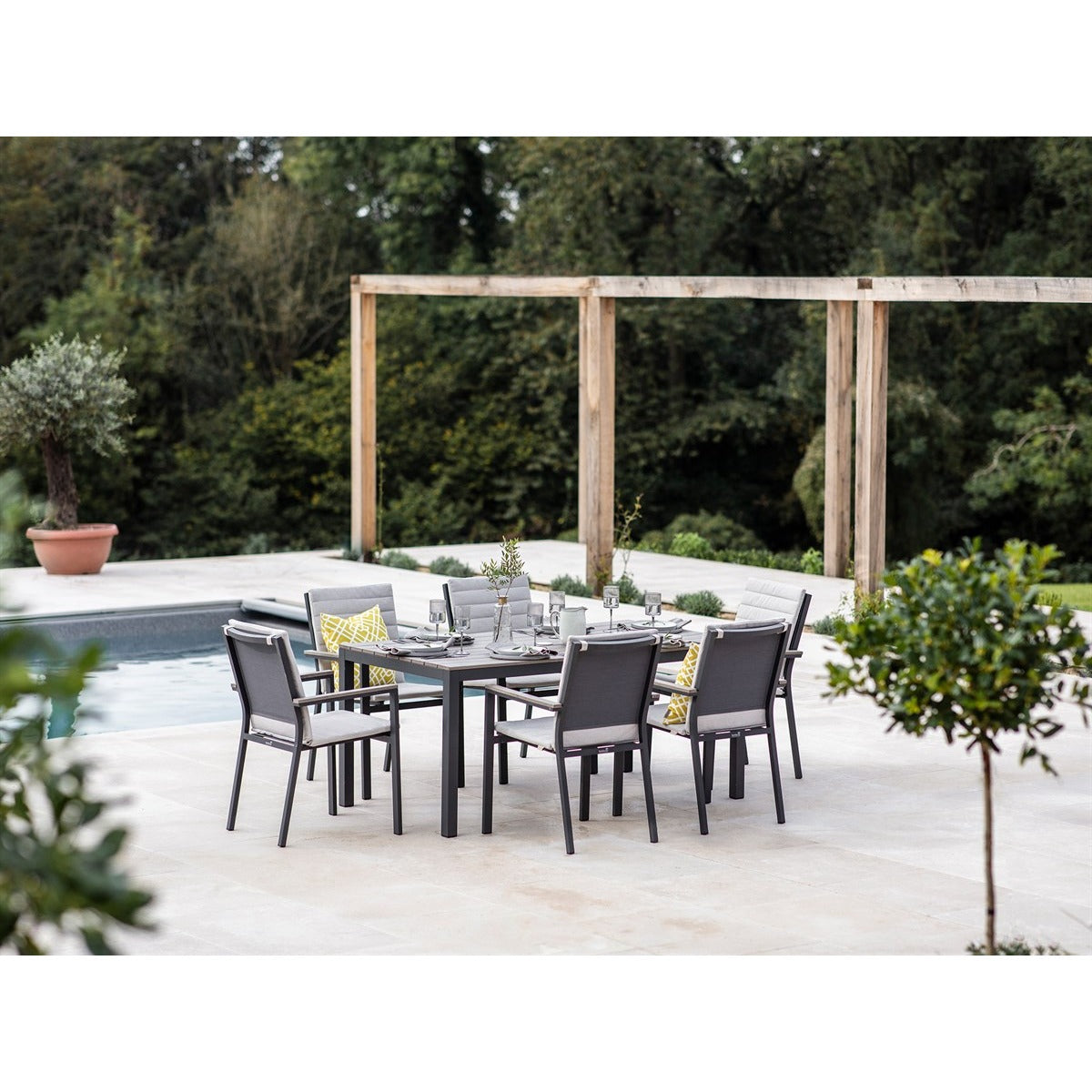 6 Seat Rectangle Dining Set with Parasol & Basegarden