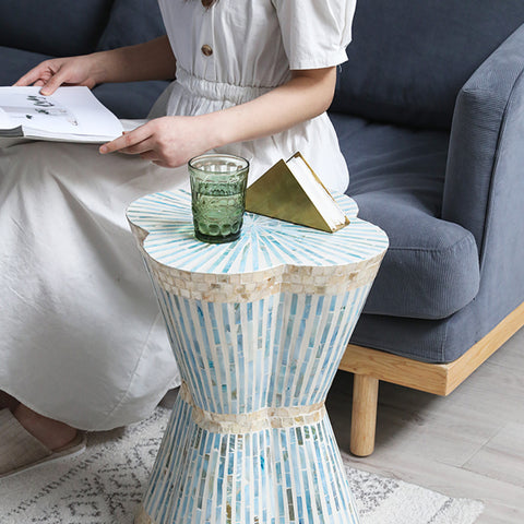 Creative and simple shell tea table, home balcony side table