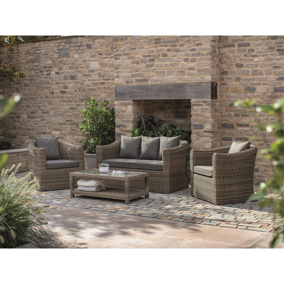 Rattan 2 Seater Sofa with Rectangle Coffee Table & 2 Armchairsgarden