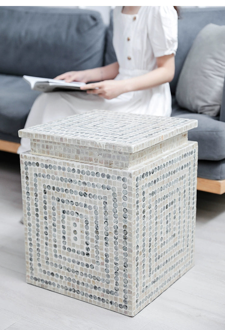 Creative and simple shell tea table, home balcony side table