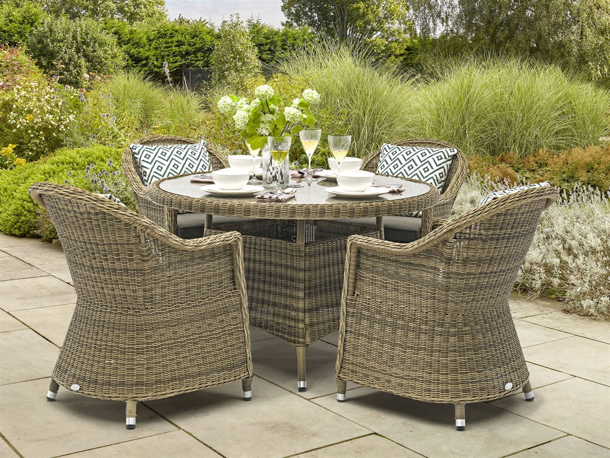 Rattan 4 Seat Round Dining Set with Parasol & Basegarden