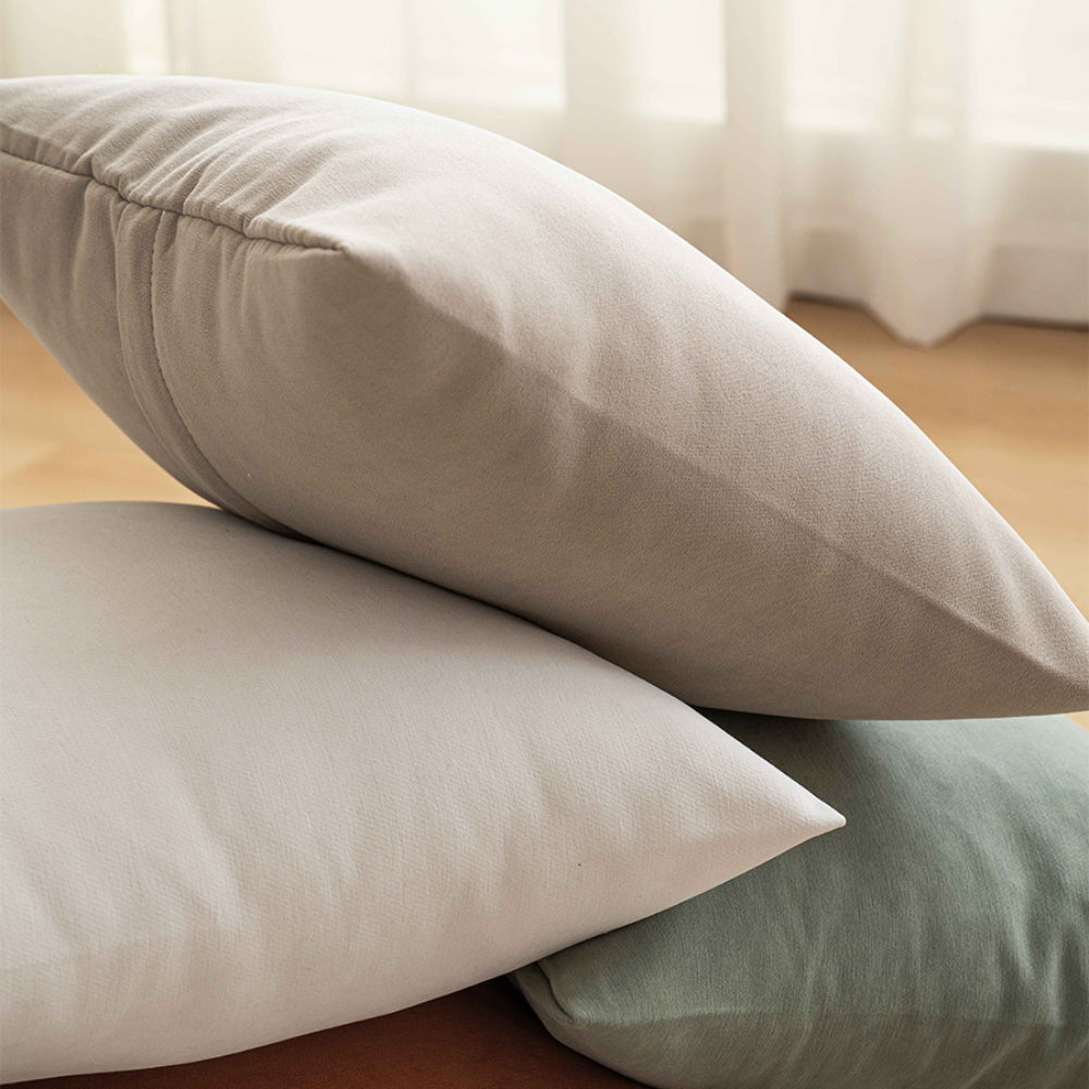 Simple and modern solid color cushions