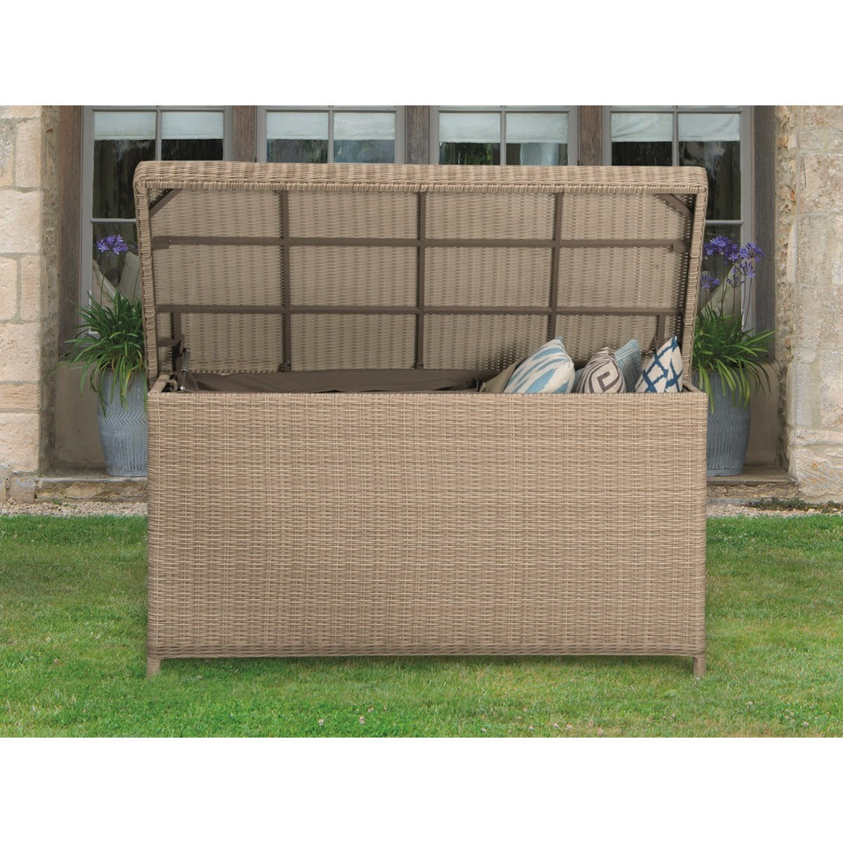 Sandstone Rattan Standard Cushion Box with Linergarden