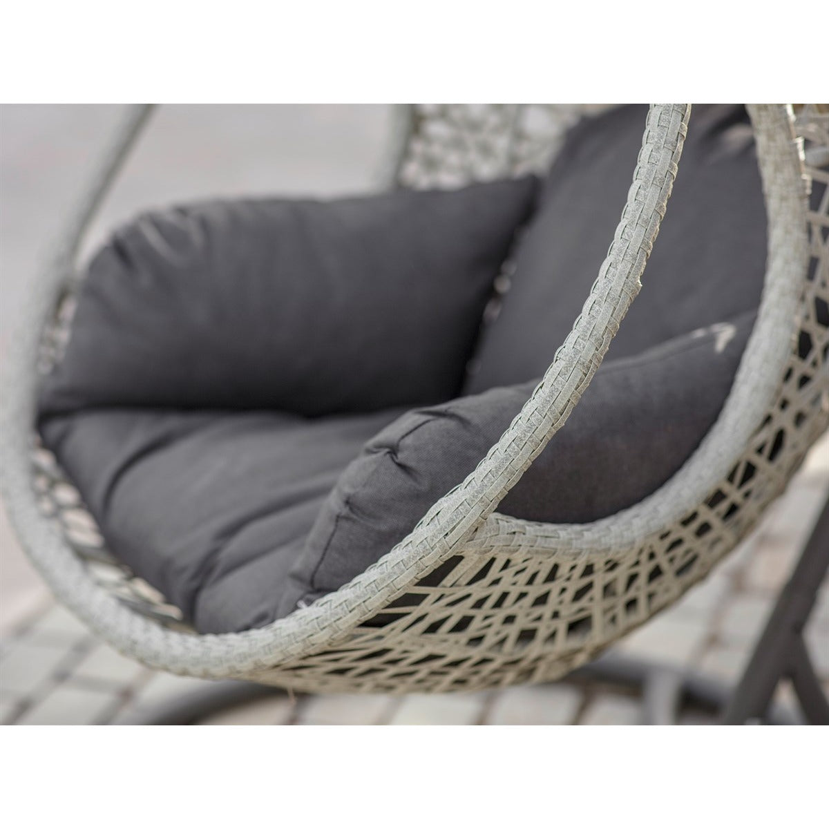 Cloud Rattan Single Hanging Cocoongarden